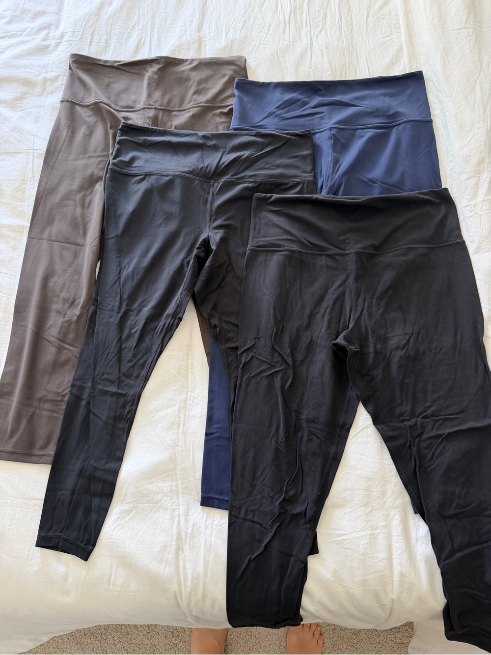 Set of 4: Athleta Ultra High Rise Elation 7/8 Tight Legging
